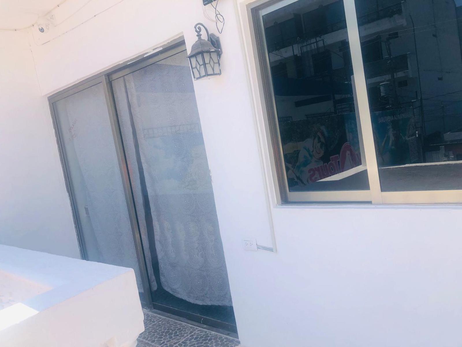 Easy Hotel Playa del Carmen Exterior photo